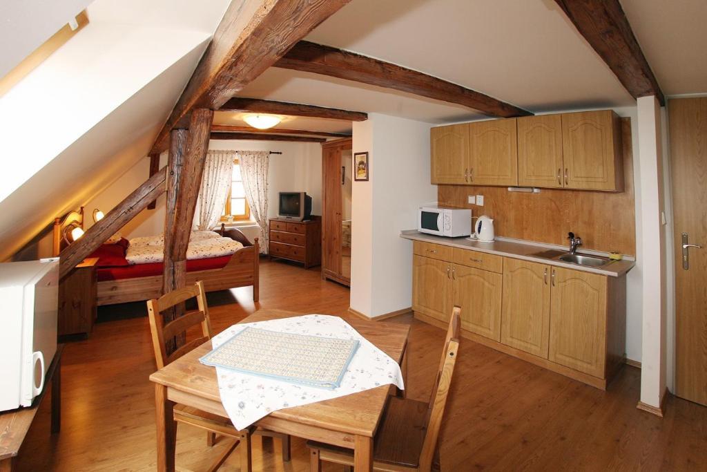 Penzion U Chodskeho Hradu Domazlice Room photo