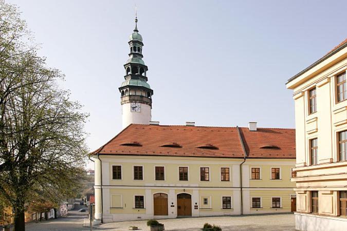 Penzion U Chodskeho Hradu Domazlice Exterior photo